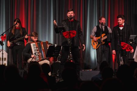 Božičnica 2023 nas je popeljala v zimsko čudežno deželo